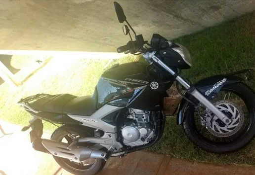 Moto roubada por noivo