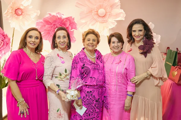 Claudia Falcão, Rita Márcia, Teresinha Falcão, Heloísa Hargreaves e Moema Leão
