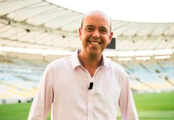 Alex Escobar conta ter vivido caso parecido ao do voo da Chape