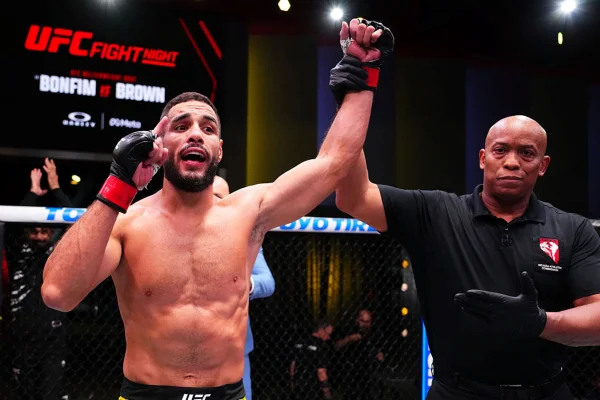 imagem colorida de Gabriel Bonfim, brasiliense do UFC- Metrópoles