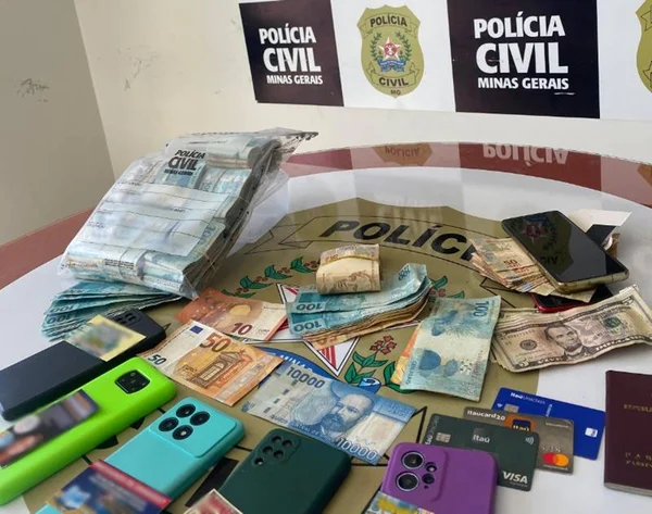 Material apreendido em Montes Claros