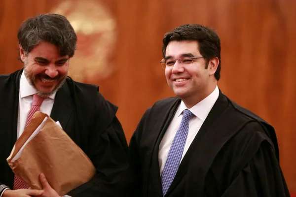 Buscaremos no STF que impeachment seja anulado, diz defesa de Dilma