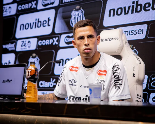 Christian Oliva, novo jogador do Santos FC