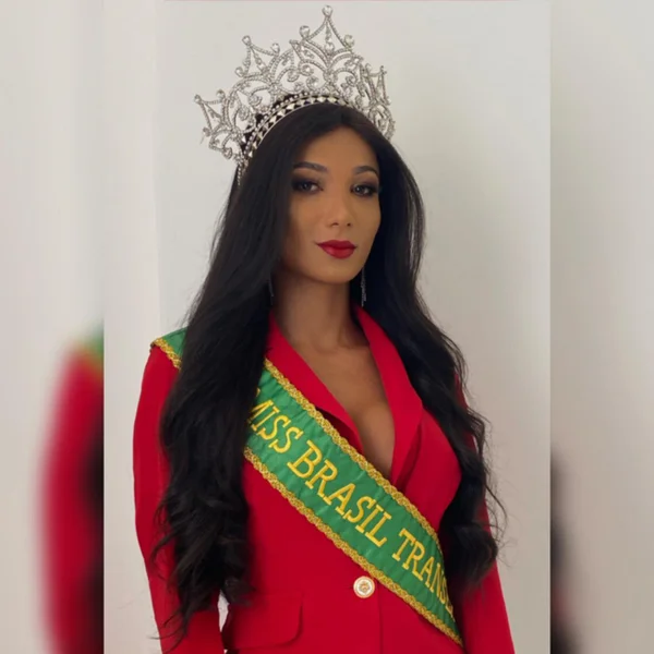 Miss transex é presa por dopar e roubar clientes durante programa