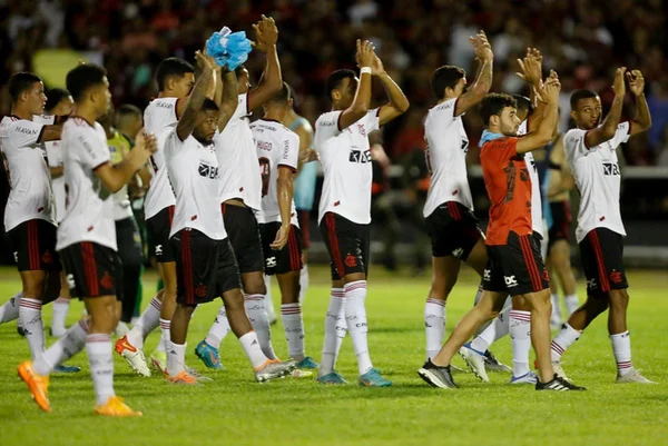 Com estádio cheio, Flamengo vence o Altos-PI na Copa do Brasil
