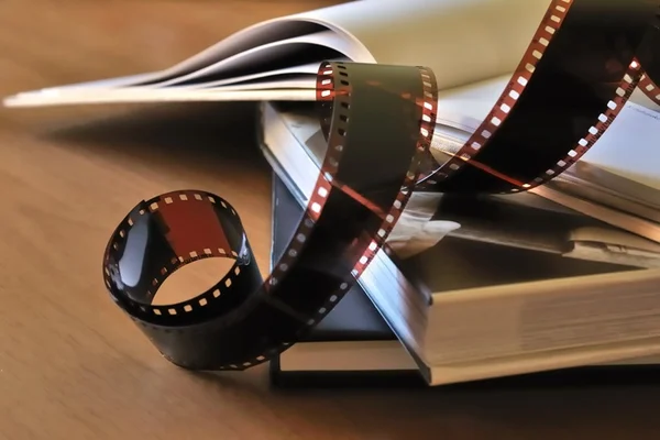 Tá de bobeira? Brasilienses indicam livros, filmes e séries favoritos