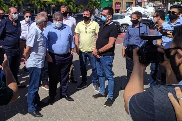 Esgotos clandestinos em praias de João Pessoa serão investigados