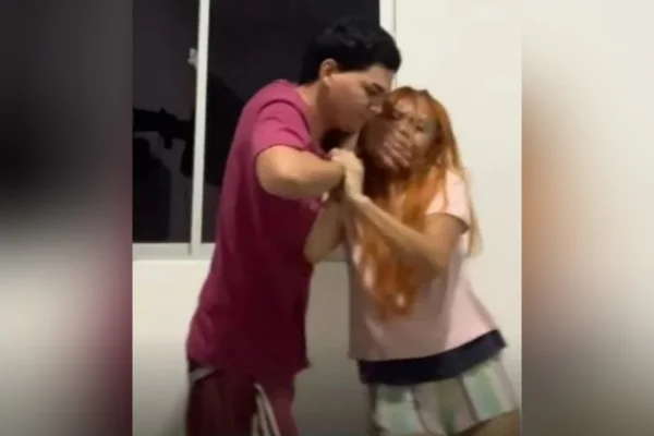 Estudante tem casa invadida e celular registra tentativa de estupro