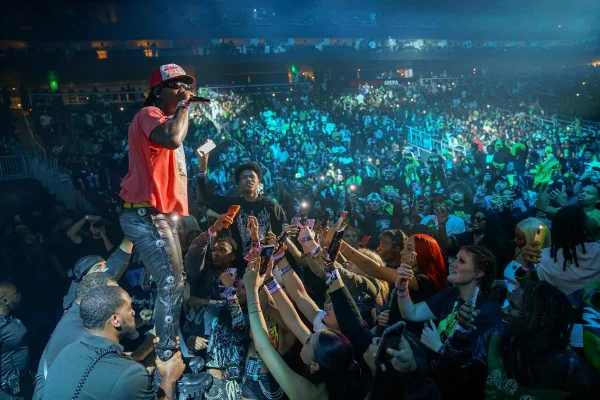 Rapper Offset é baleado nos EUA, diz site