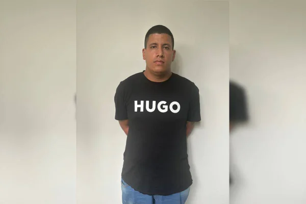 Foto colorida de homem