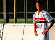 Em ação com a camisa do São Paulo Em ação com a camisa do São Paulo