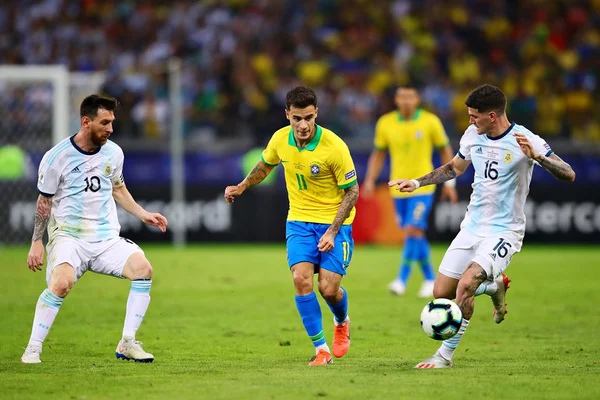 Fifa e Conmebol avaliam novo adiamento das Eliminatórias, diz jornalista