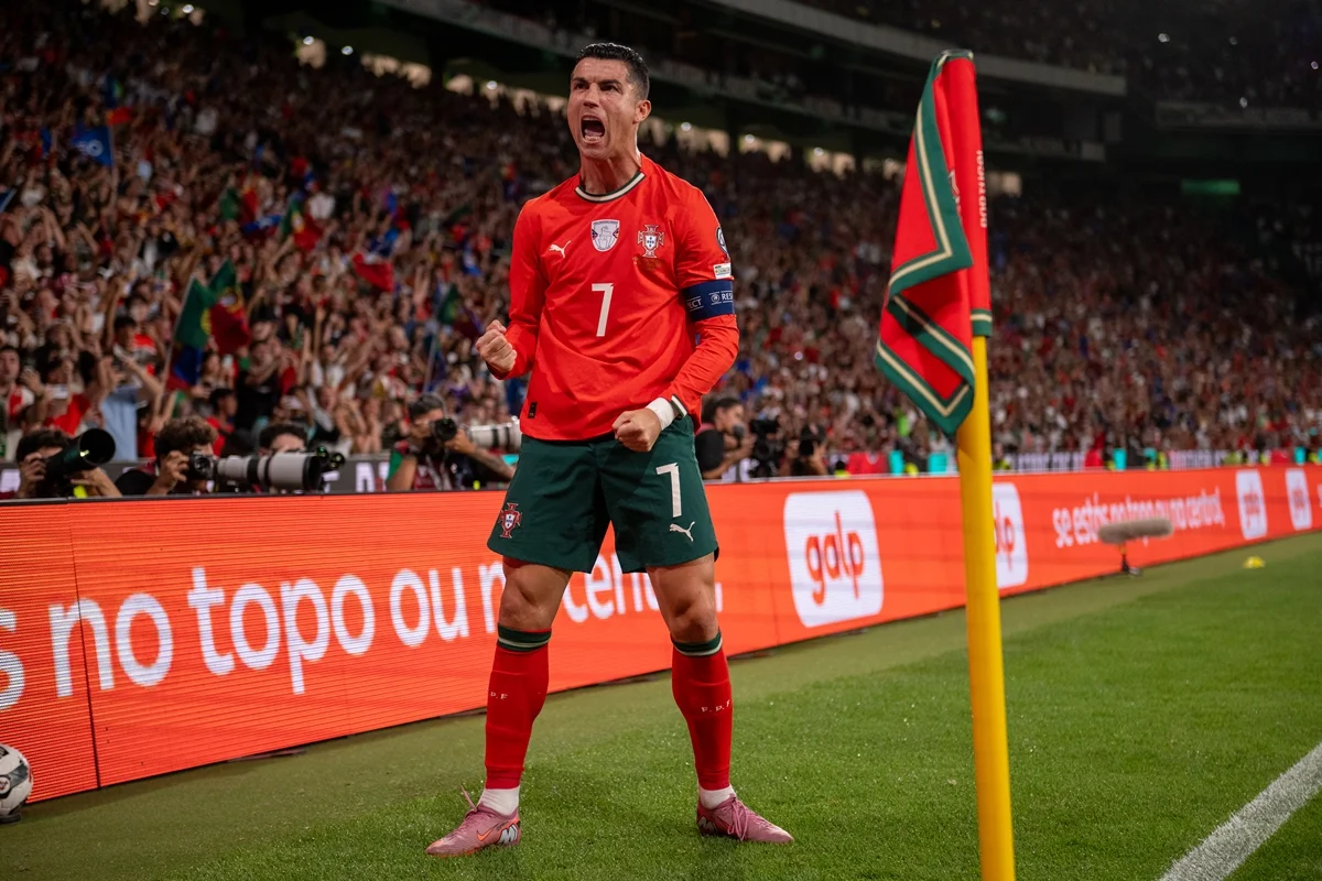 Cristiano Ronaldo marcou o seu primeiro gol em mata-mata da Copa do Mundo Cristiano Ronaldo marcou o seu primeiro gol em mata-mata da Copa do Mundo