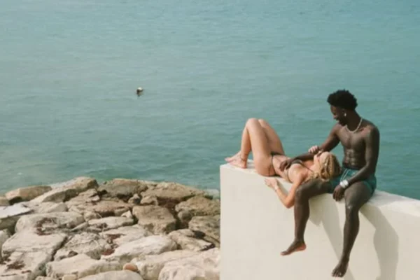 Vini Jr. abre álbum de fotos de viagem à Jamaica com Virginia - destaque galeria