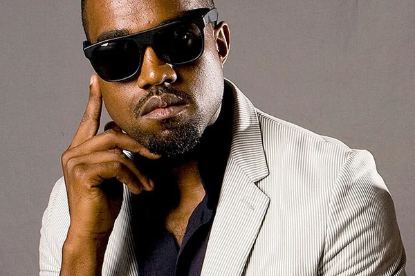 Fã de Kanye West lança vaquinha on-line para ajudar o rapper a pagar dívida