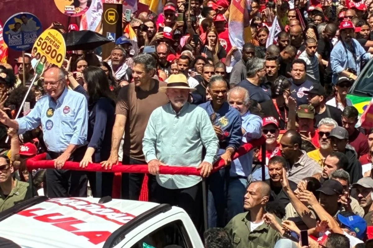 Ato de campanha acontece ao lado do vice-presidente Geraldo Alckmin (PSB) e dos candidatos ao governo de São Paulo Fernando Haddad (PT) e ao senado Marina Silva (Rede) e Simone Tebet (PSB) Ato de campanha acontece ao lado do vice-presidente Geraldo Alckmin (PSB) e dos candidatos ao governo de São Paulo Fernando Haddad (PT) e ao senado Marina Silva (Rede) e Simone Tebet (PSB)