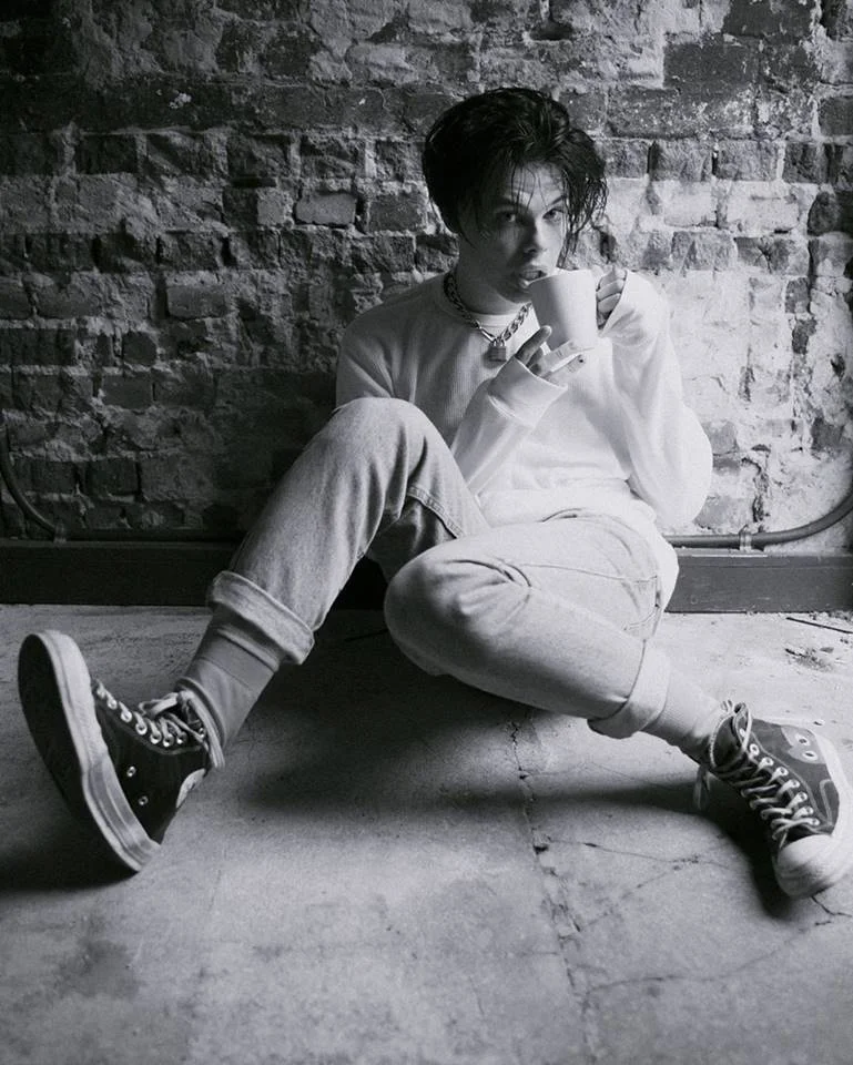 <strong>YUNGBLUD:</strong> Dominic Richard Harrison, conhecido profissionalmente como Yungblud, é um cantor, compositor e músico inglês. Seu álbum de estréia, 21st Century Liability, foi lançado em 6 de julho de 2018. Uma de suas principais músicas é <a href="https://www.youtube.com/watch?v=oOWBsmgjmPo">Parents</a> <strong>YUNGBLUD:</strong> Dominic Richard Harrison, conhecido profissionalmente como Yungblud, é um cantor, compositor e músico inglês. Seu álbum de estréia, 21st Century Liability, foi lançado em 6 de julho de 2018. Uma de suas principais músicas é <a href="https://www.youtube.com/watch?v=oOWBsmgjmPo">Parents</a>