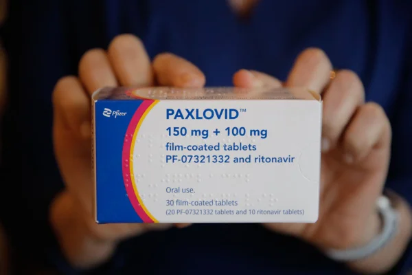 paxlovid remédio contra a covid que pode ter efeitos contra a covid longa