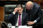 Hugo Motta acertou com ministros que proposta alternativa do governo irá direto para comissão especial do MEI Hugo Motta acertou com ministros que proposta alternativa do governo irá direto para comissão especial do MEI