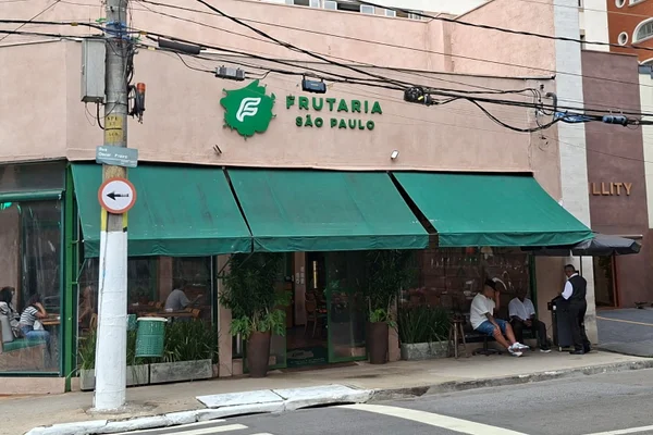 Fachada da loja Frutaria da rua Oscar Freire