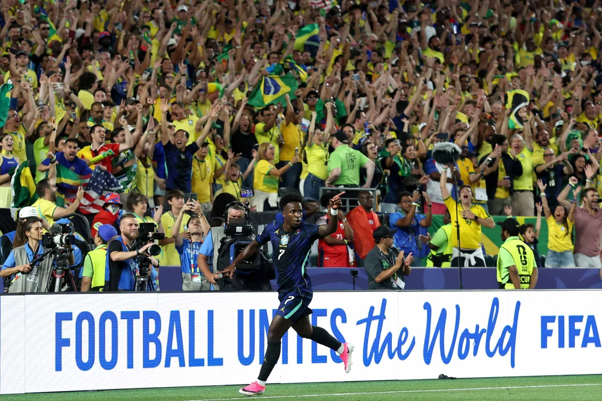 Vini Jr., craque da Seleção Brasileira. Vini Jr., craque da Seleção Brasileira.