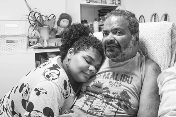 Filha de Arlindo Cruz acusa cuidador do pai de importunação sexual