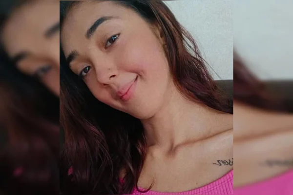 Jovem estrangula, mata namorada e deixa corpo nu e amarrado na cama