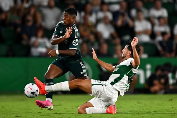 Endrick é utilizado por Mourinho na vitória do Real Madrid sobre o Elche - destaque galeria Endrick é utilizado por Mourinho na vitória do Real Madrid sobre o Elche - destaque galeria