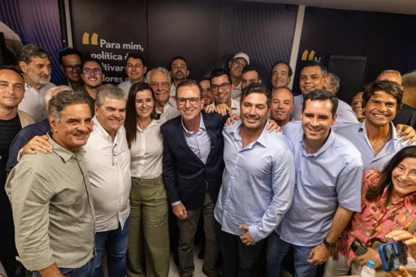 PSDB anuncia apoio a Eduardo Paes na disputa ao governo do Rio
