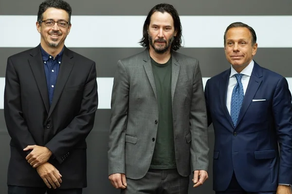 João Doria se reúne com Keanu Reeves em São Paulo