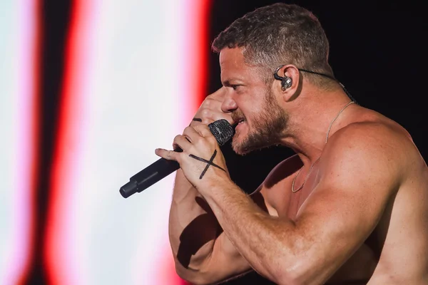 Vocalista do Imagine Dragons revela conexão especial com o Brasil