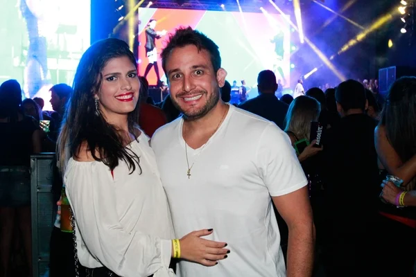 Nathalie Lopes e Rafael Lopes Nathalie Lopes e Rafael Lopes