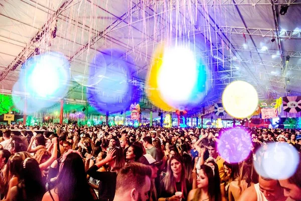 Baile da Favorita retorna a Brasília com programação de carnaval