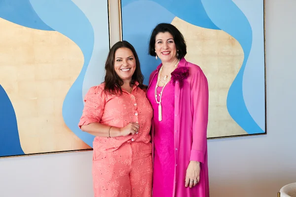 Beatriz Guimarães é celebrada em almoço oferecido por Lorena Porto