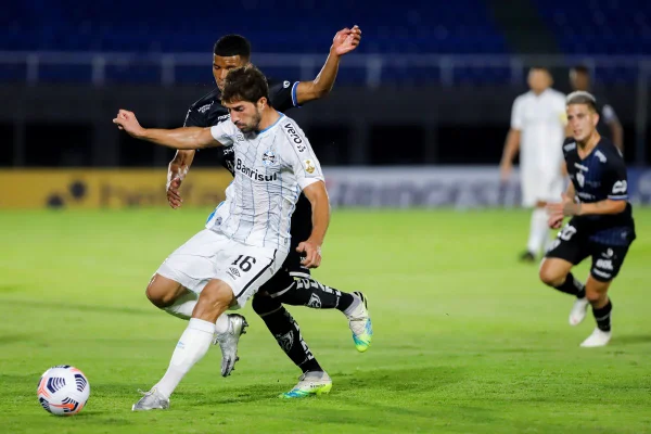 Grêmio perde na pré-Libertadores