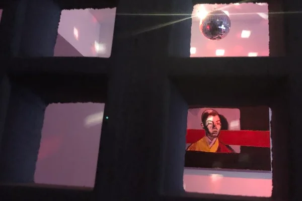 Uma noite na balada com Bia Leite