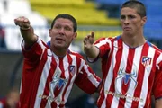 2) Diego Simeone (Atlético de Madrid) - Com duas passagens pelo Atlético de Madrid como jogador (1994-1997 e 2003-2005) e dois títulos importantes conquistados (La Liga e Copa do Rei), o argentino Simeone é a cara do atual Atlético. Ele retornou ao clube como técnico em 2011 e nunca mais saiu. Neste período, são 10 títulos conquistados (Liga Europa da Uefa: 2011–12, 2017–18; Supercopa da Uefa: 2012, 2018; La Liga: 2013–14; Copa do Rei: 2012–13; Supercopa da Espanha: 2014; Copa Audi: 2017 e Troféu Ramón de Carranza: 2014, 2015) e uma idolatria ainda mais reforçada 2) Diego Simeone (Atlético de Madrid) - Com duas passagens pelo Atlético de Madrid como jogador (1994-1997 e 2003-2005) e dois títulos importantes conquistados (La Liga e Copa do Rei), o argentino Simeone é a cara do atual Atlético. Ele retornou ao clube como técnico em 2011 e nunca mais saiu. Neste período, são 10 títulos conquistados (Liga Europa da Uefa: 2011–12, 2017–18; Supercopa da Uefa: 2012, 2018; La Liga: 2013–14; Copa do Rei: 2012–13; Supercopa da Espanha: 2014; Copa Audi: 2017 e Troféu Ramón de Carranza: 2014, 2015) e uma idolatria ainda mais reforçada