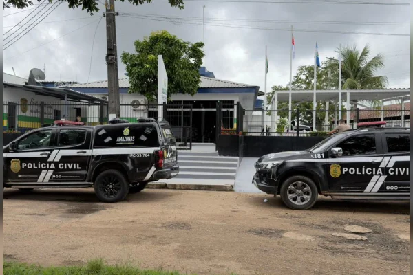 Homem é preso por estuprar irmãs gêmeas de 15 anos