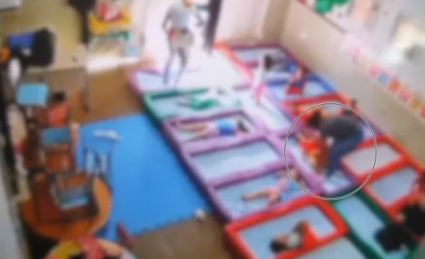 câmera de segurança em creche pública