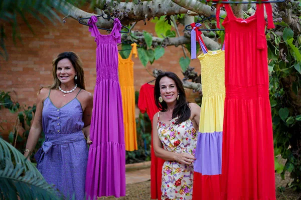 Cláudia Salomão e Andrea Cabrera