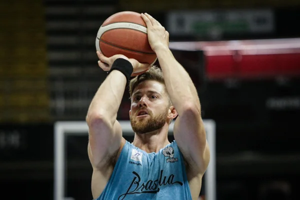 NBB: Brasília Basquete divulga calendário; duelo contra Flamengo será no DF