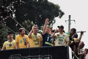 Flávio Bolsonaro diz que ouvirá Tarcísio e aliados sobre indicação para STF - imagem 3 Flávio Bolsonaro diz que ouvirá Tarcísio e aliados sobre indicação para STF - imagem 3