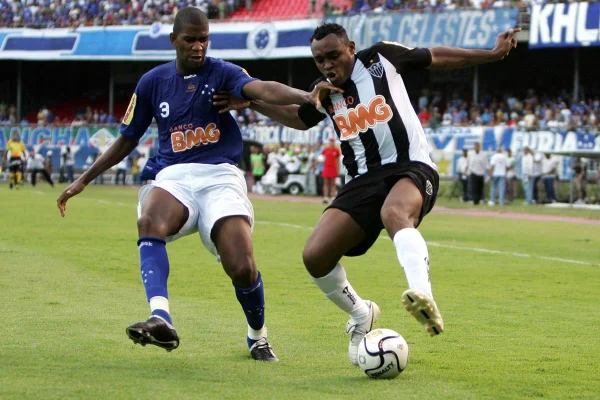 Relembre último confronto entre Cruzeiro e Atlético-MG em Uberlândia