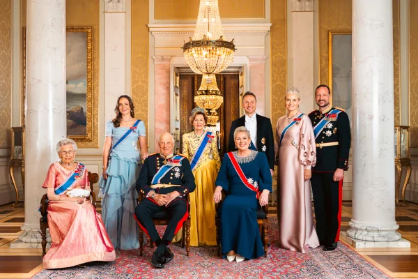 Rei da Noruega enfrenta anemia hemolítica e tem estado de saúde agravado - destaque galeria Rei da Noruega enfrenta anemia hemolítica e tem estado de saúde agravado - destaque galeria