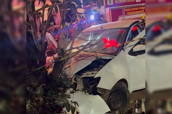 Vídeo mostra momento da colisão de carro de motorista de app assaltado