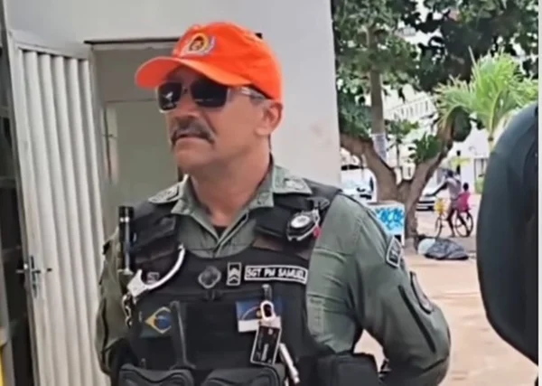 Sargento da PM apara bigode após ser punido com detenção em Pernambuco
