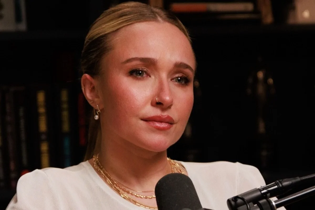 "Boatos", afirma equipe de Hayden Panettiere sobre causa da morte da atriz
"Boatos", afirma equipe de Hayden Panettiere sobre causa da morte da atriz