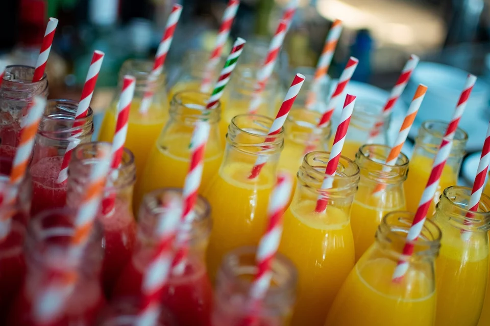 Bebidas também foram adornadas dentro da temática Bebidas também foram adornadas dentro da temática