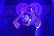 Crítica: Calvin Harris dispensa EDM e surpreende em “Funk Wav Bounce” - imagem 6
