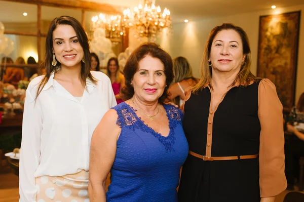 Tainah Melo, Elenir Daroit e Edina Bueno Tainah Melo, Elenir Daroit e Edina Bueno